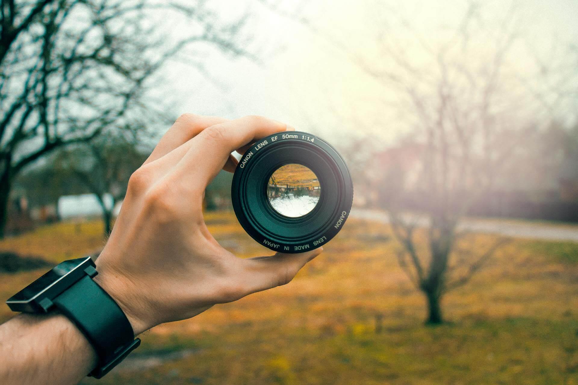 Back to Basics: 3 Reasons Why Using a 50mm Lens Can Help Your Photography Thrive
